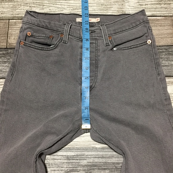 Levi’s Wedgie Straight Jeans Women’s 27 Gray Button Fly Stretch (Inseam 26) - Picture 2 of 10